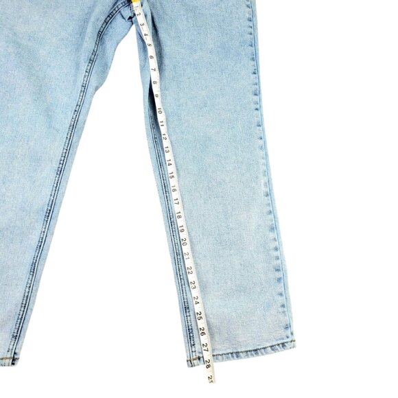 Trendy Seven 7 Womens Size 16 Light Wash Jeans- Straight Leg Design with Pockets - Picture 5 of 10